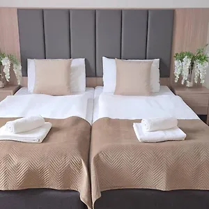 3* Szálloda Lothus
